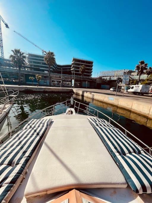 圣阿德里安-德贝索斯 Vintage Classic 70S Boat!酒店 外观 照片